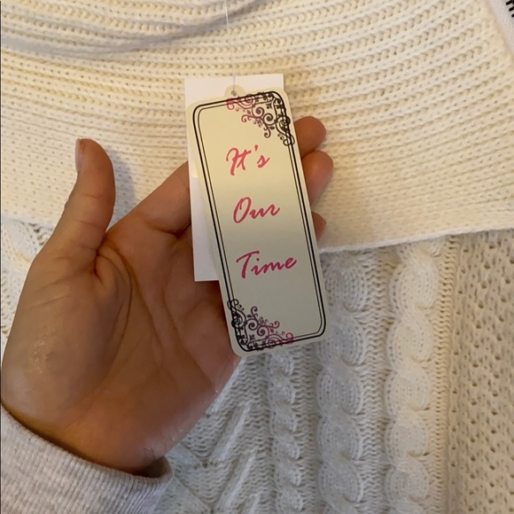 Cute Vanilla Sweater - Picture 3 of 3